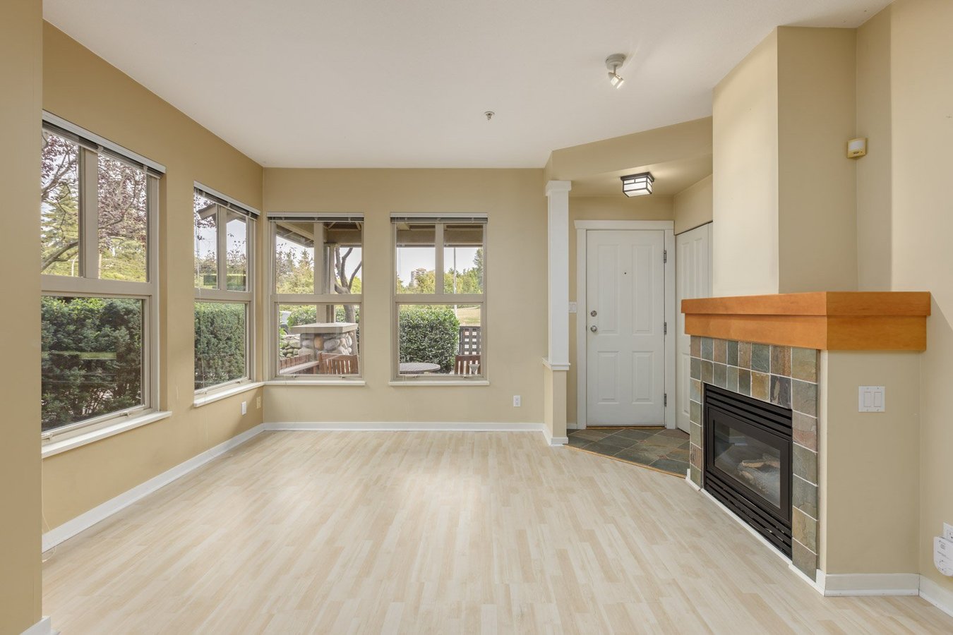 New Westminster 1 Bedroom Apartments Condos and Houses for Rent