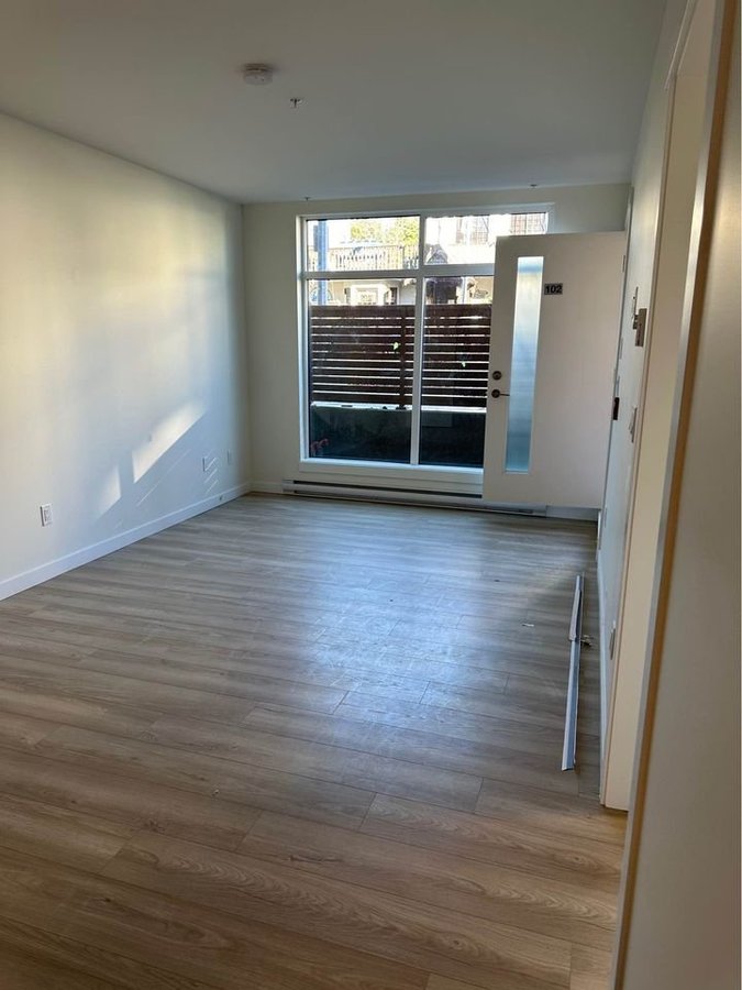 232 6th Street - Photo 3