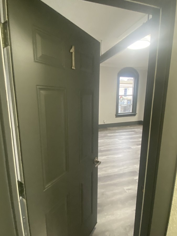 Newmarket 2 Bedroom Apartments Condos and Houses for Rent