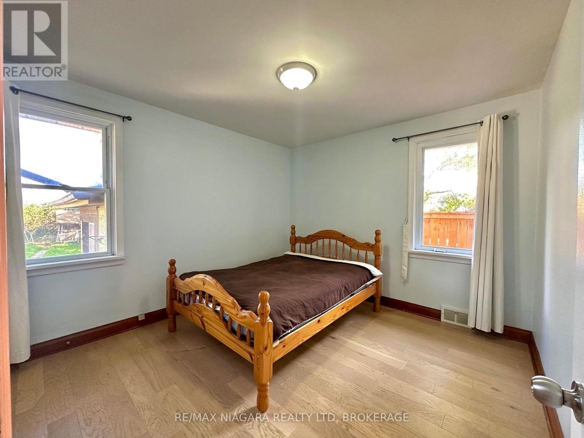 6376 CARLTON AVENUE - Photo 10