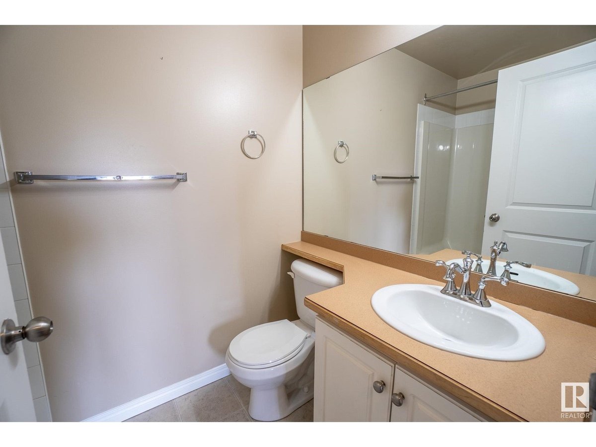 11325 83 Street Northwest - Photo 12