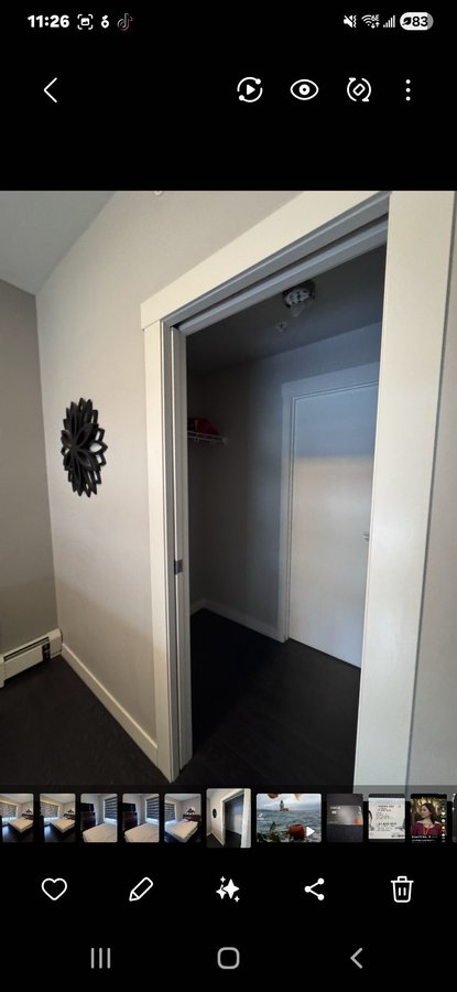 Edmonton House - Photo 4