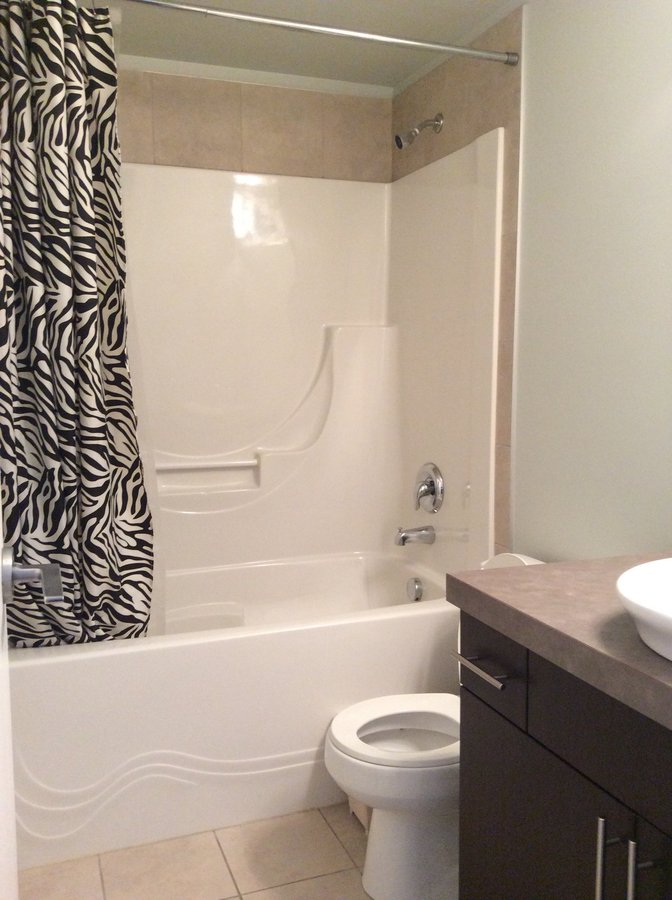 10152 104 Street Northwest - Photo 8