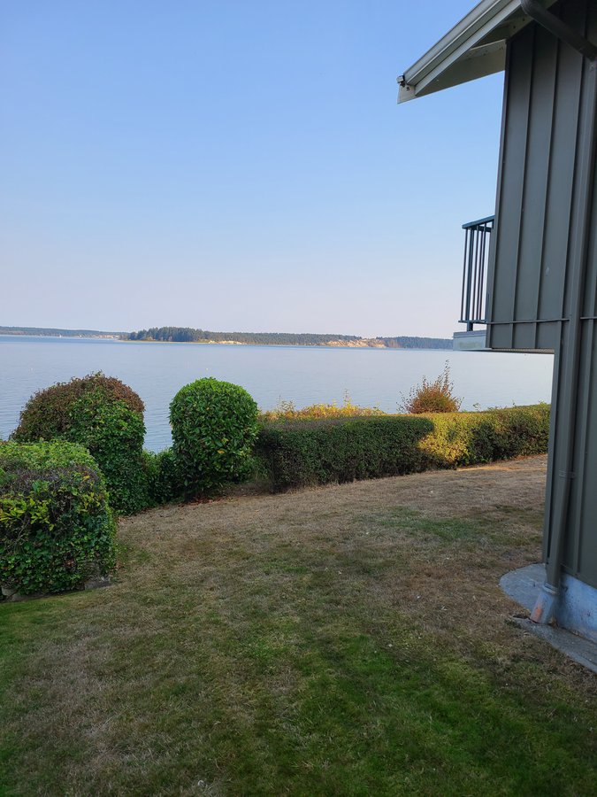 Rentals.ca ) North Saanich Apartments, Condos and Houses For Rent