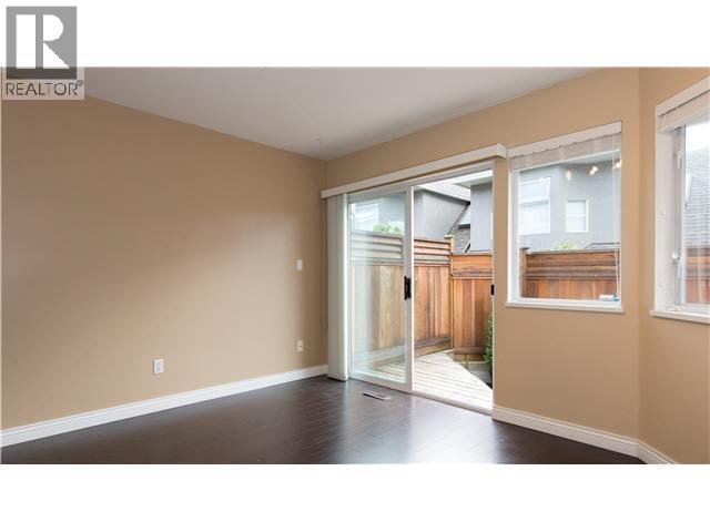 1 245 E 5TH STREET - Photo 7