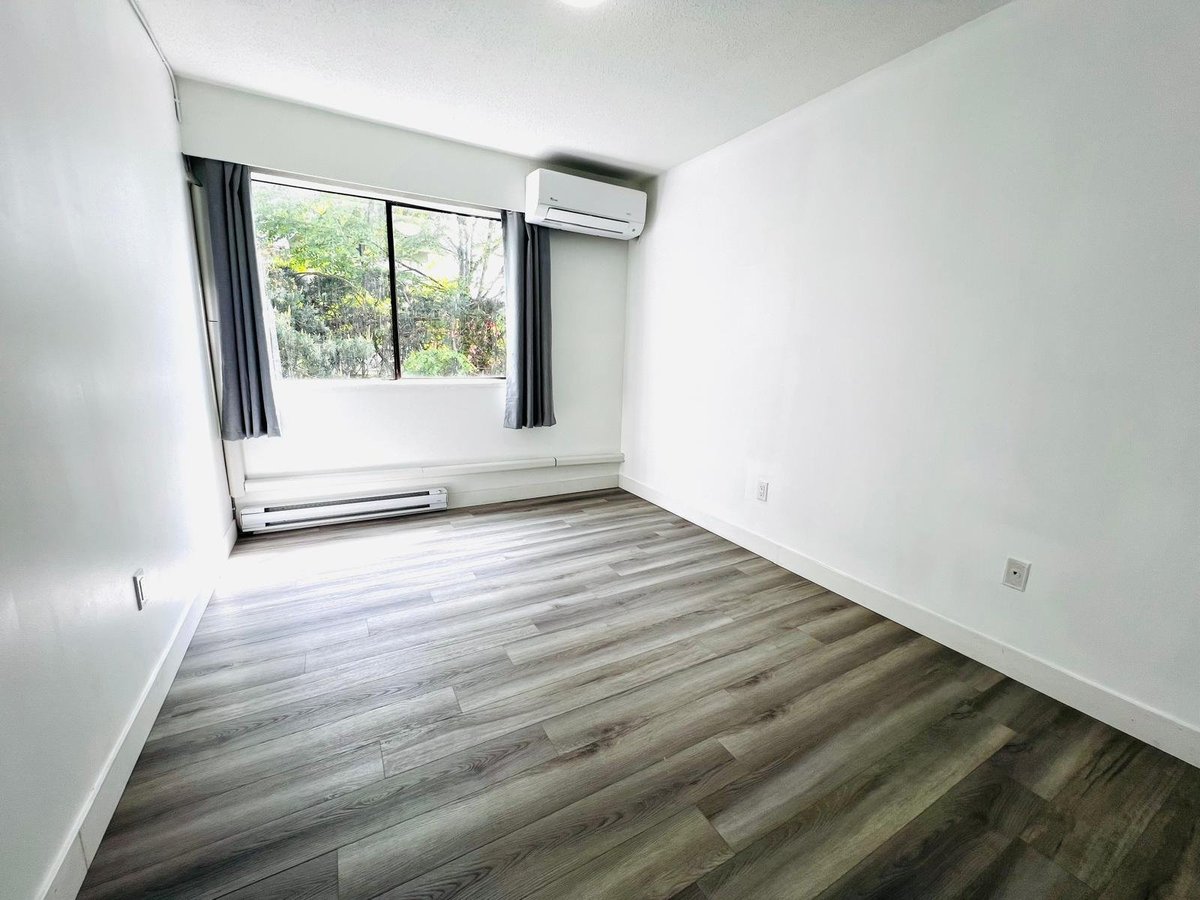 315 1st Street East - Photo 13