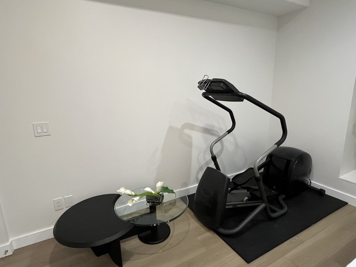 906 Sauve Court - Photo 14