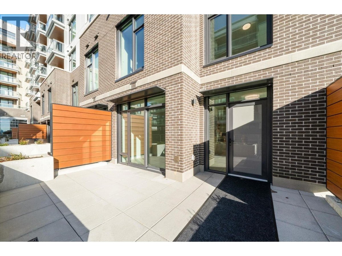 117 755 HARBOURSIDE DRIVE - Photo 2