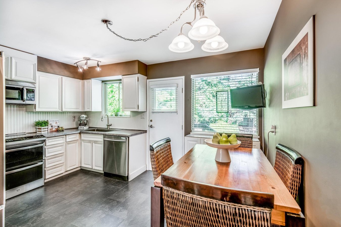 885 Fairfield Road - Photo 14