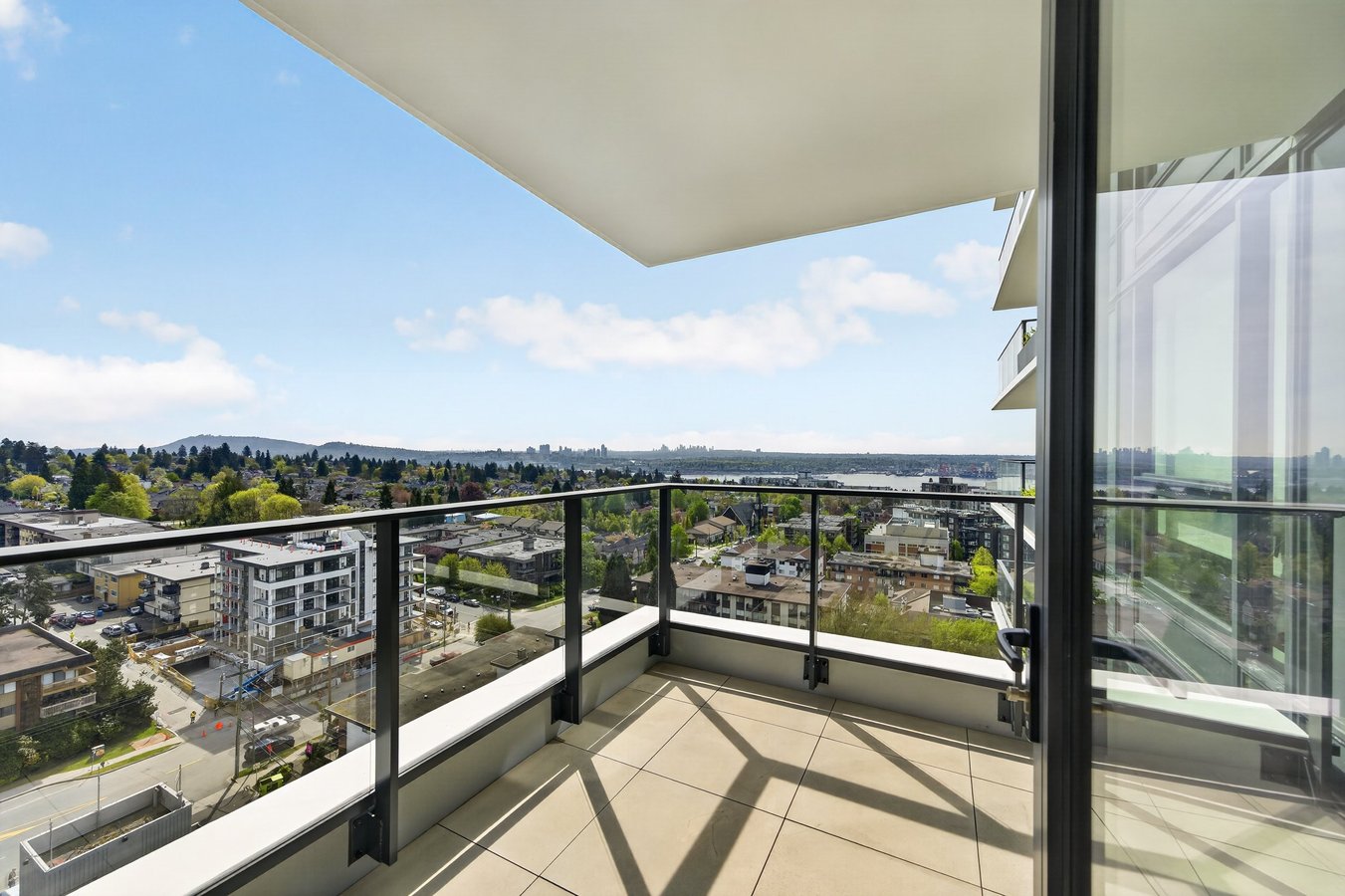 135 13th Street East - Photo 12