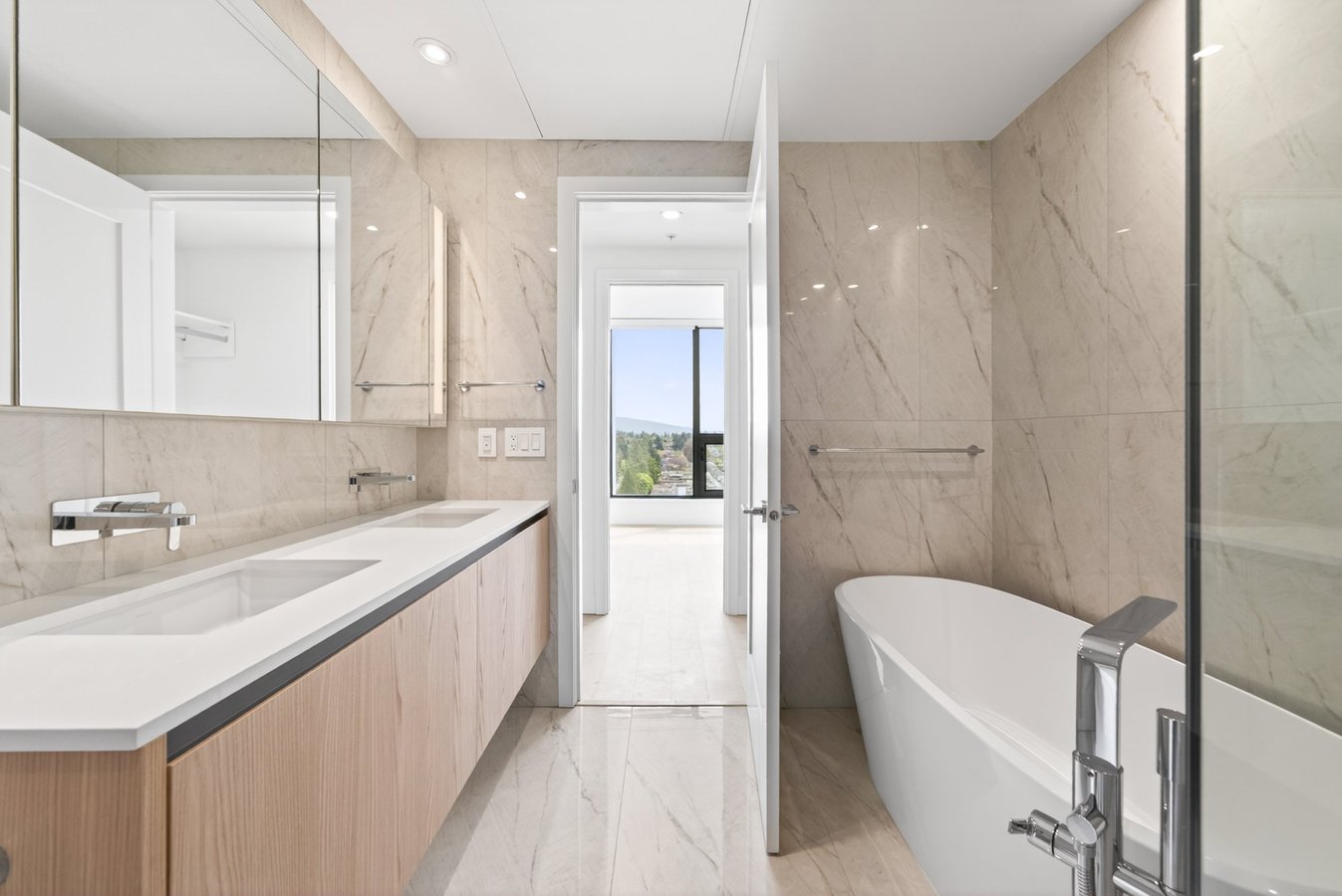 135 13th Street East - Photo 21