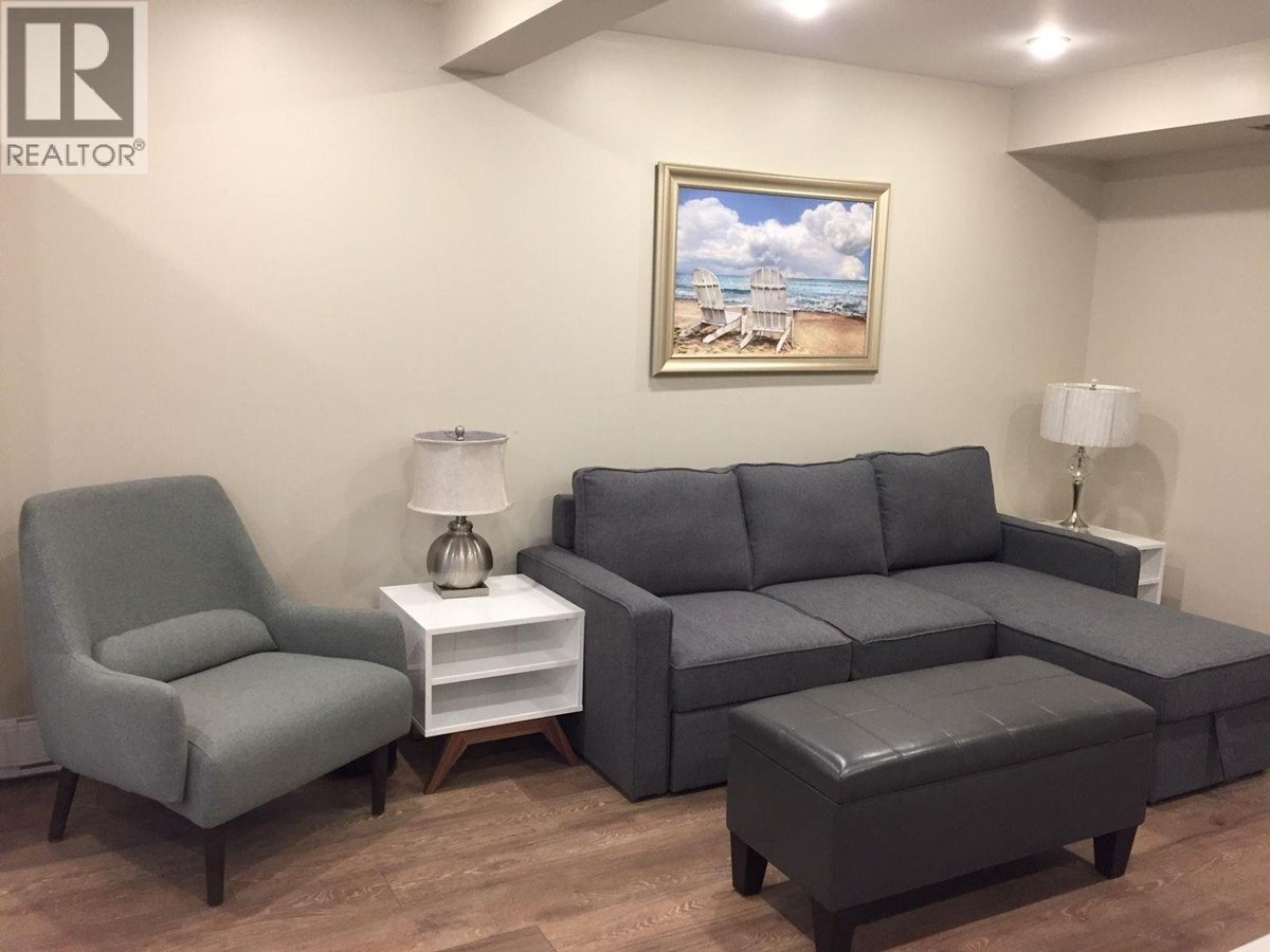 LOWER LVL-2883 DOLLARTON HIGHWAY - Photo 3