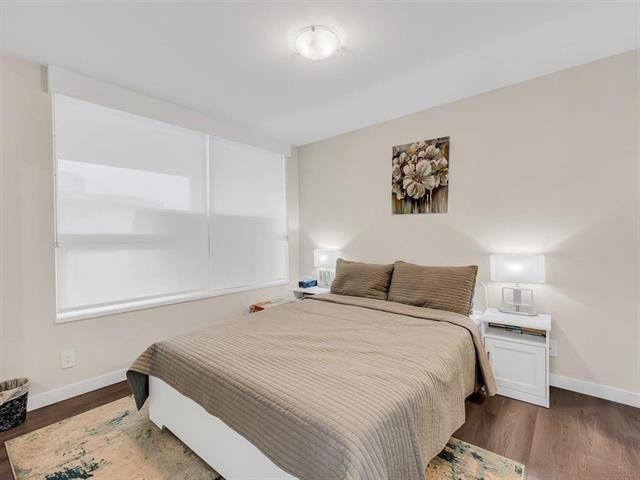 112 13th Street East - Photo 15
