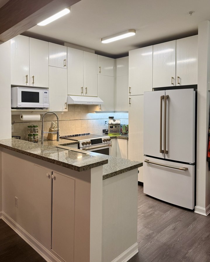580 Raven Woods Drive - Photo 3