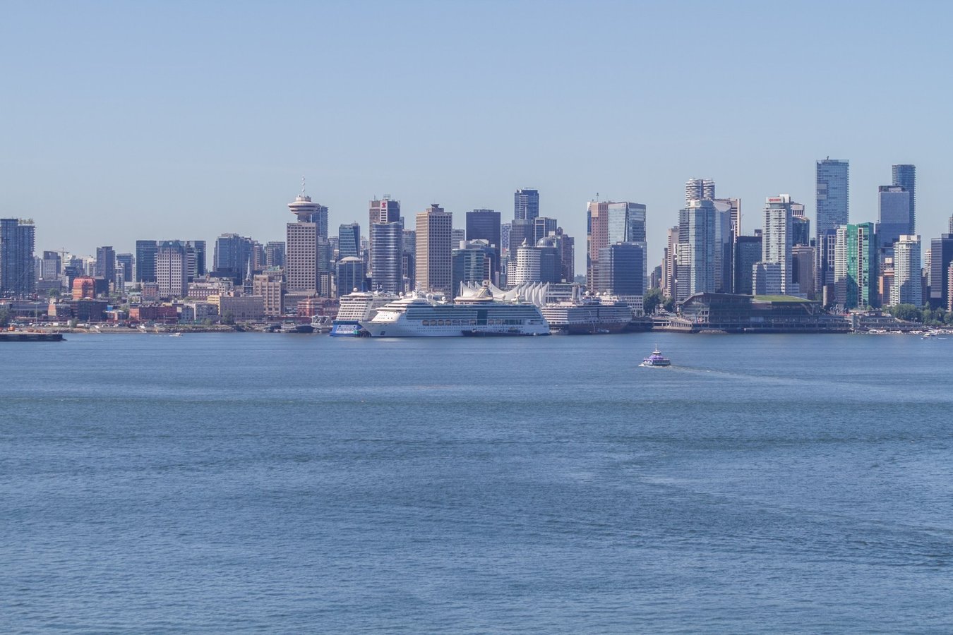 133 East Esplanade - Photo 4