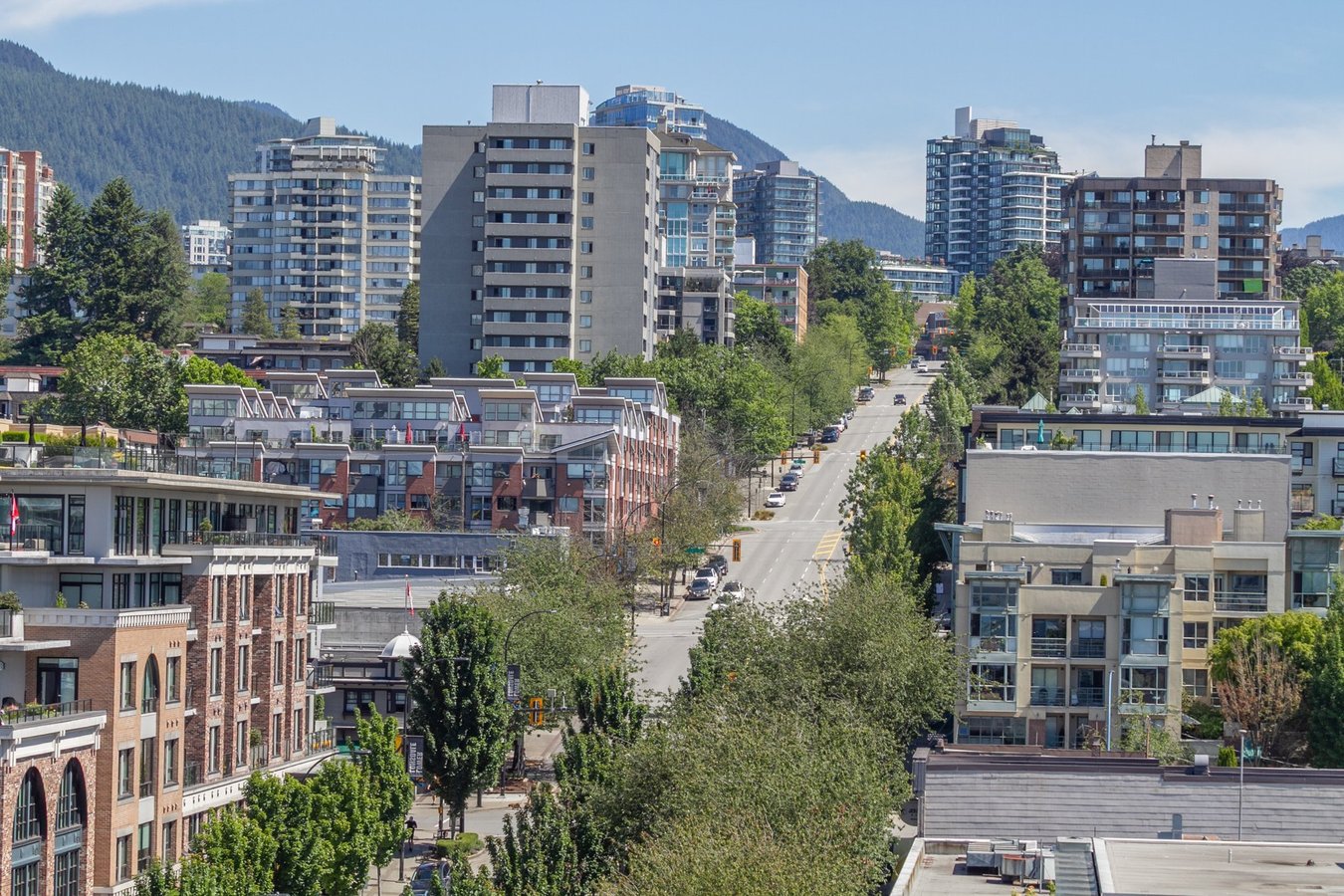 133 East Esplanade - Photo 3