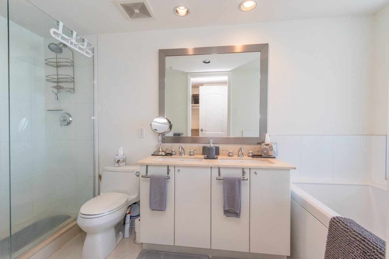 133 East Esplanade - Photo 18