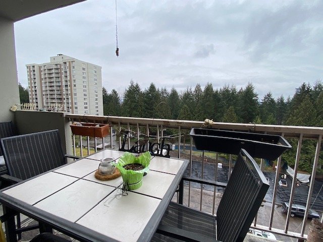 2012 Fullerton Avenue - Photo 10