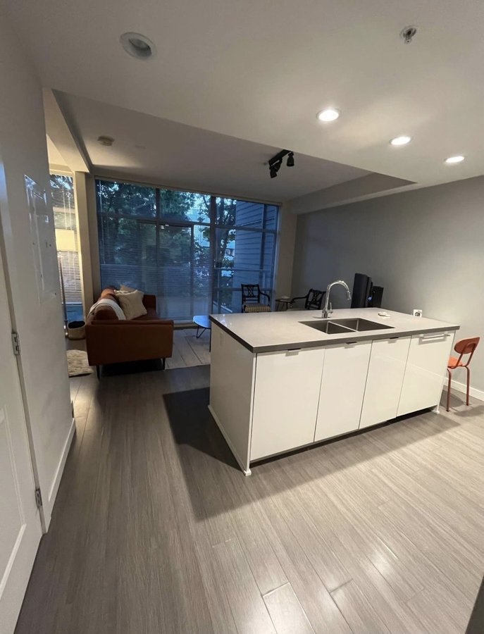255 West 1st Street - Photo 3