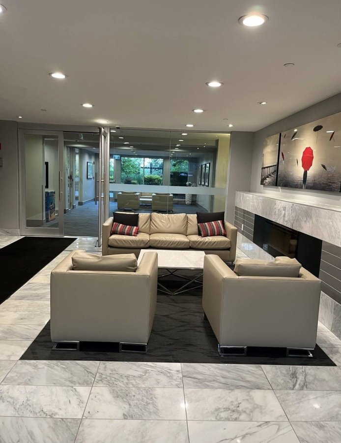 255 West 1st Street - Photo 4