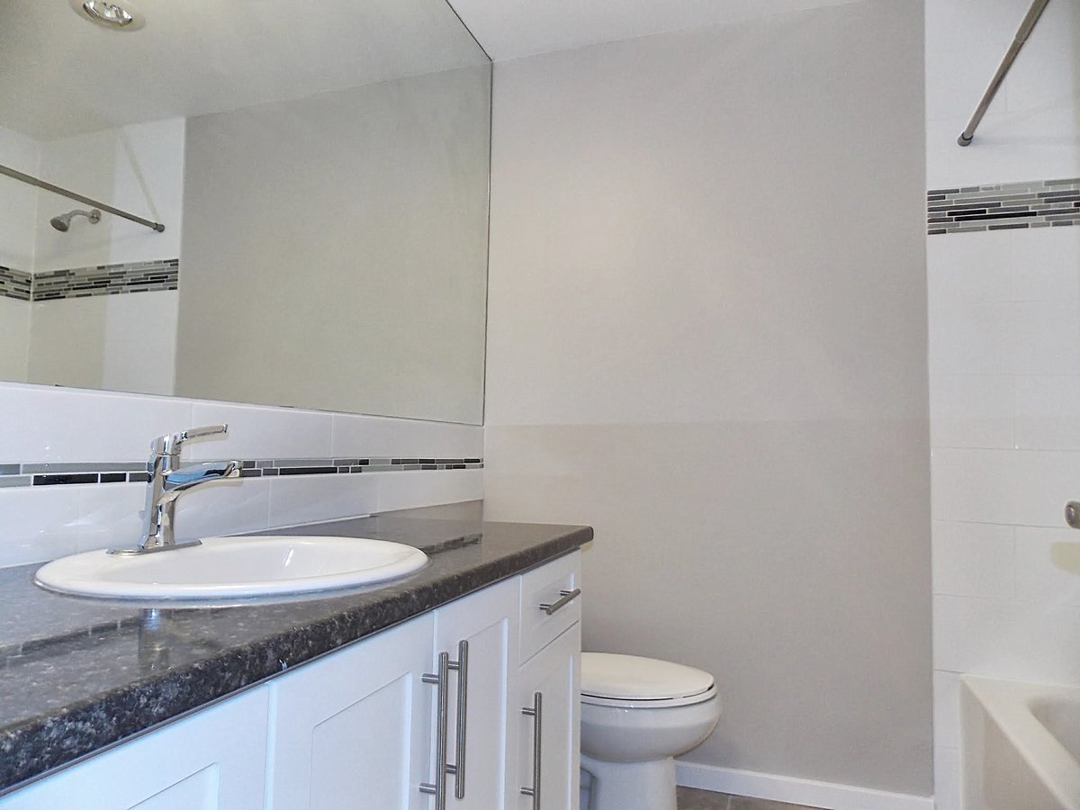 121 West 20th Street - Photo 13