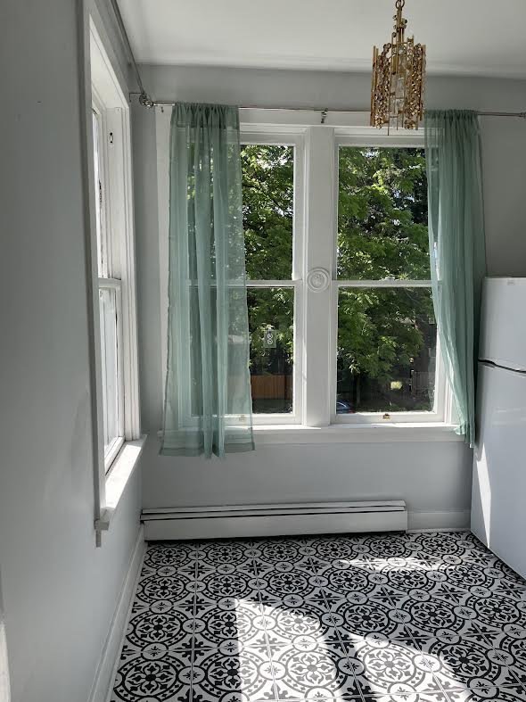 362 10th Street East - Photo 12