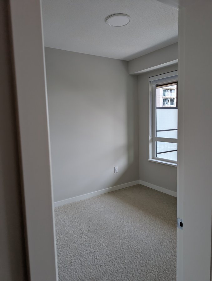 110 17th Street East - Photo 4
