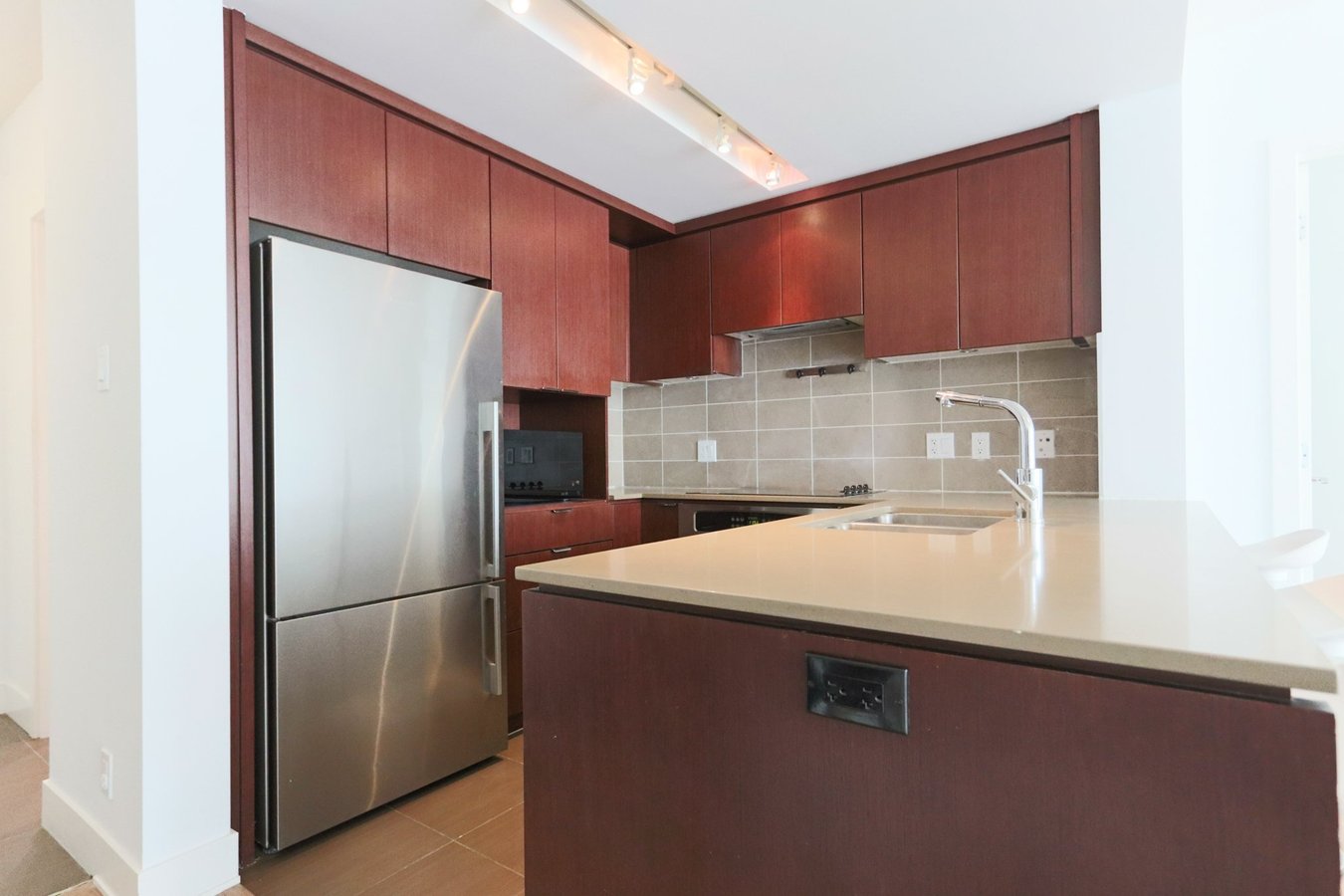 158 13th Street West - Photo 9