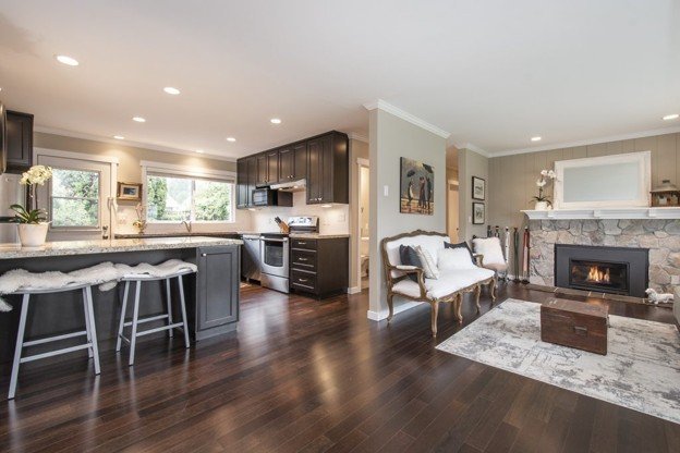 1240 Pinewood Crescent - Photo 5