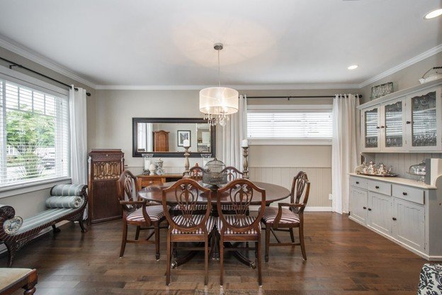 1240 Pinewood Crescent - Photo 9