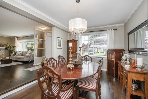 1240 Pinewood Crescent - Photo 10