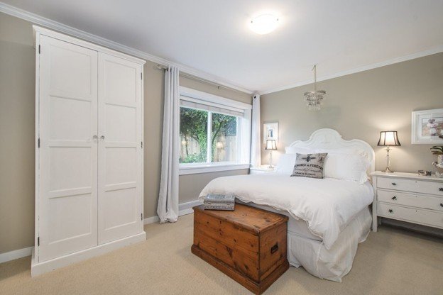 1240 Pinewood Crescent - Photo 15