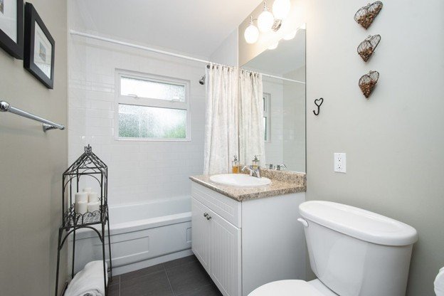 1240 Pinewood Crescent - Photo 22