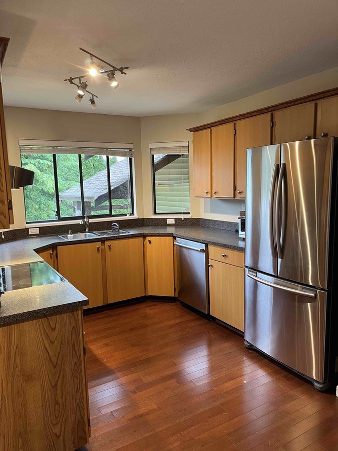 3342 Garibaldi Drive - Photo 8