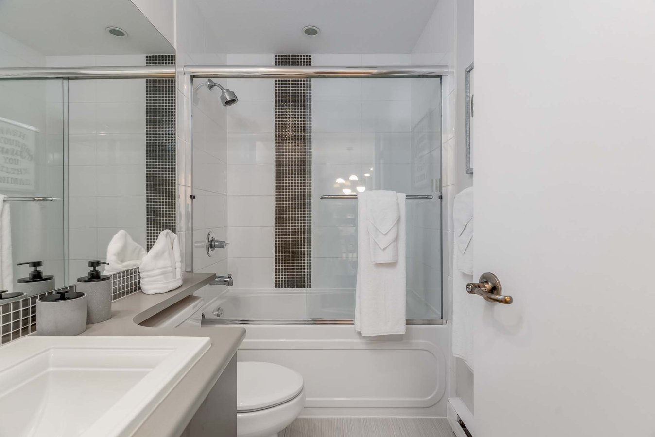 78 14th Street West - Photo 22