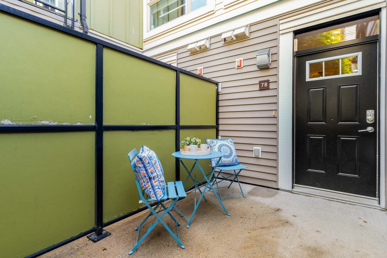78 14th Street West - Photo 25
