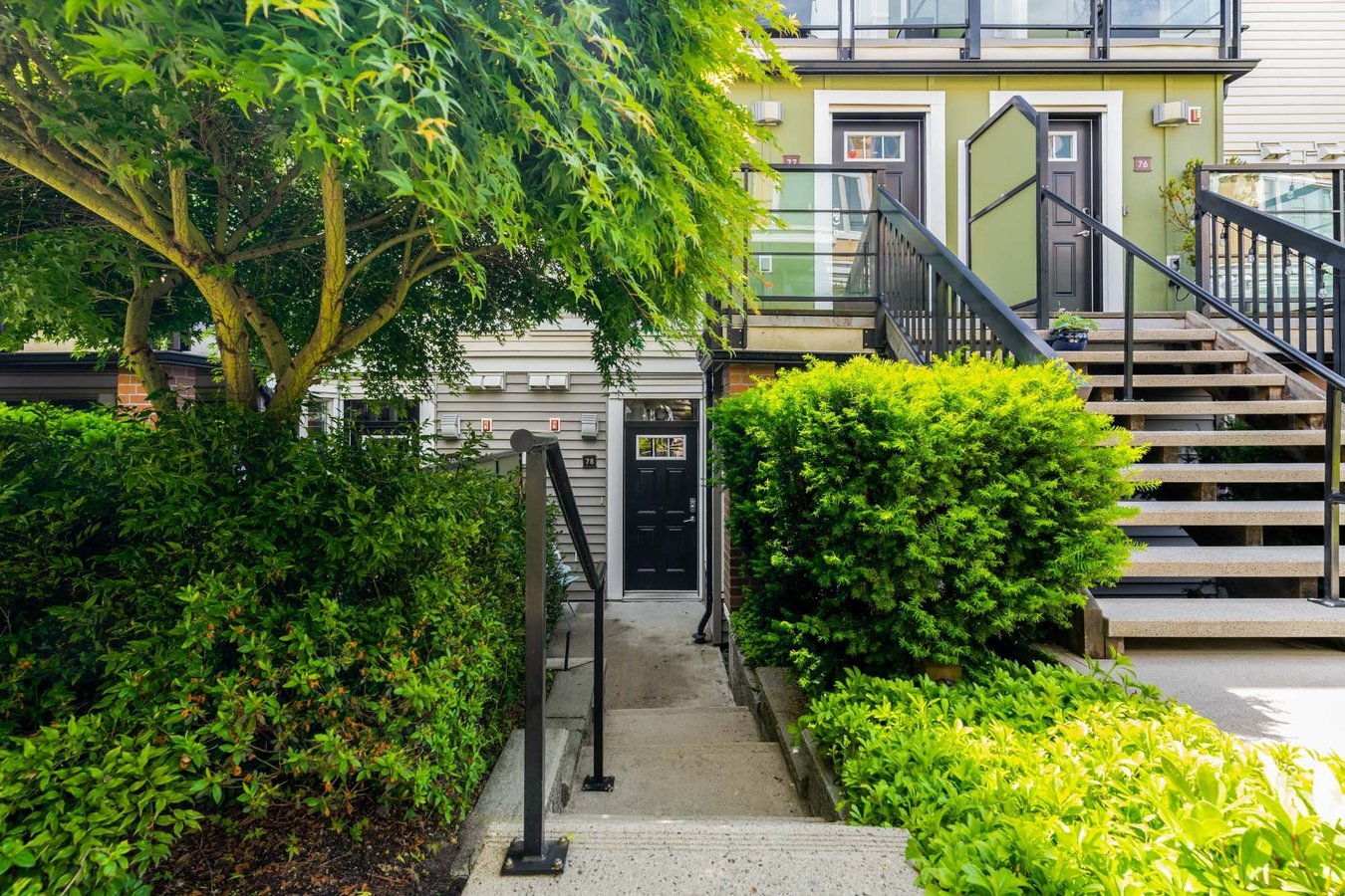 78 14th Street West - Photo 30