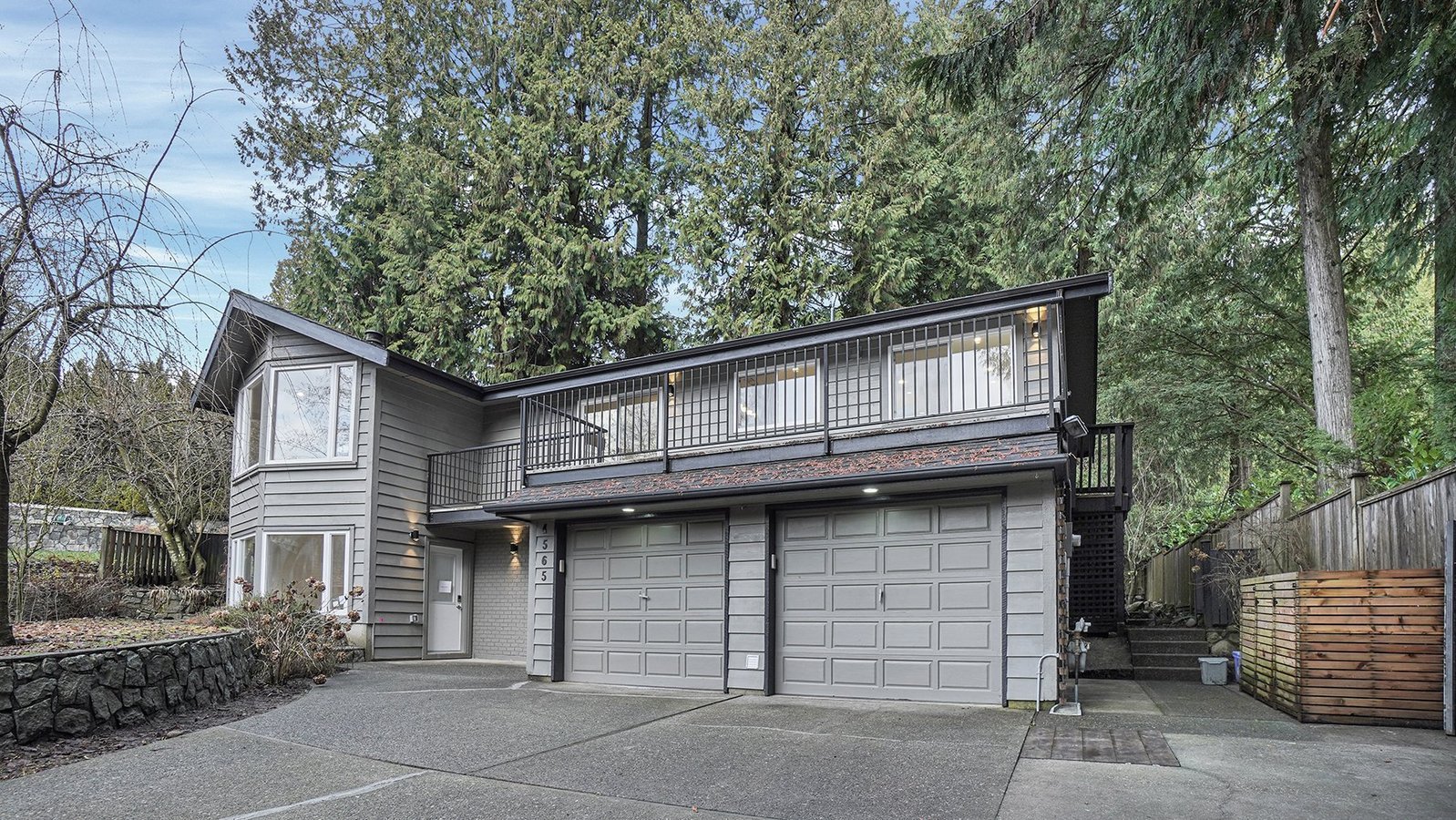 North Vancouver 3 Bedroom Apartments Condos and Houses for Rent