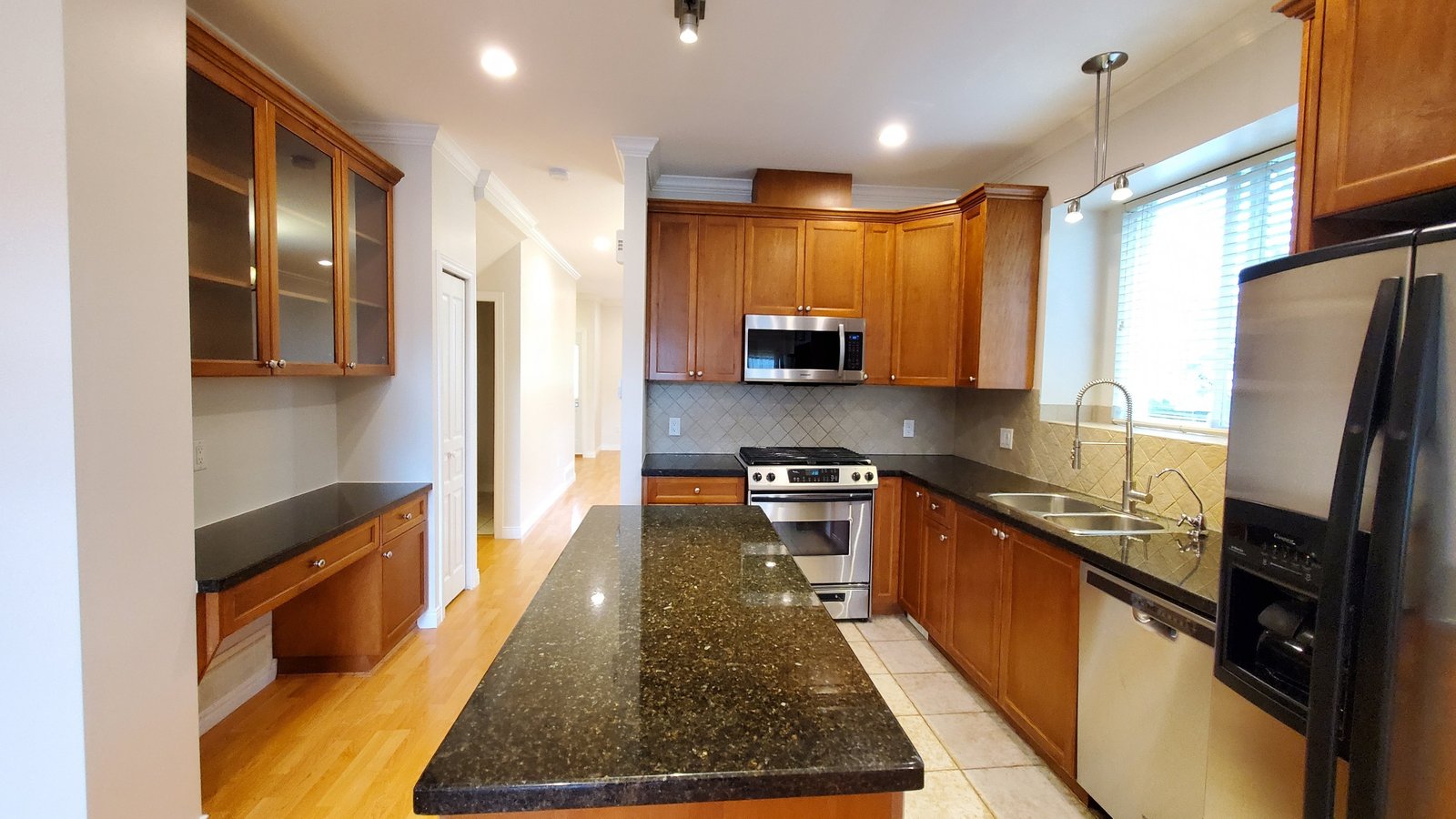 247 19th Street East - Photo 8