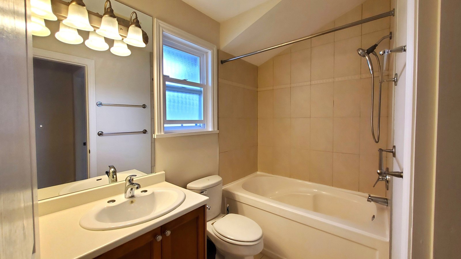 247 19th Street East - Photo 13