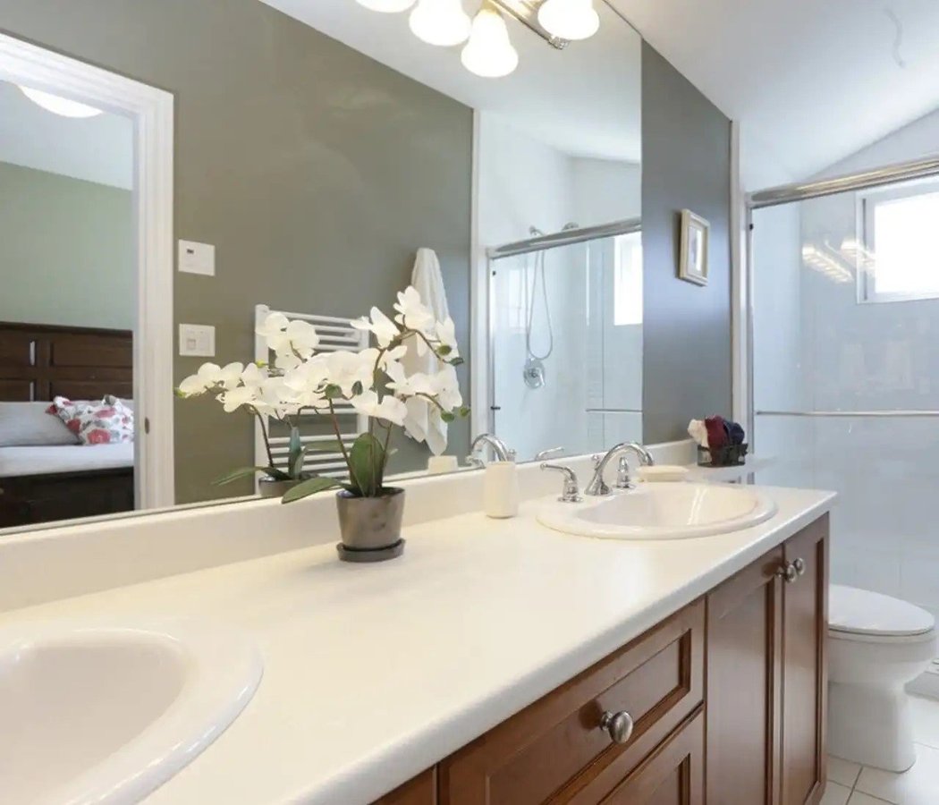 247 19th Street East - Photo 12