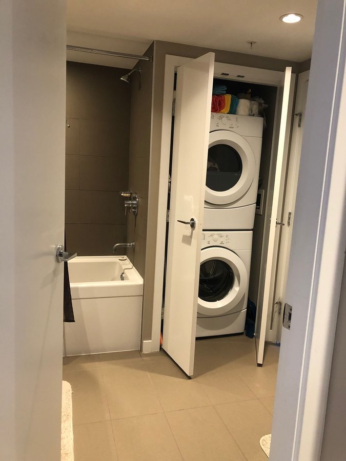 135 17th Street East - Photo 3