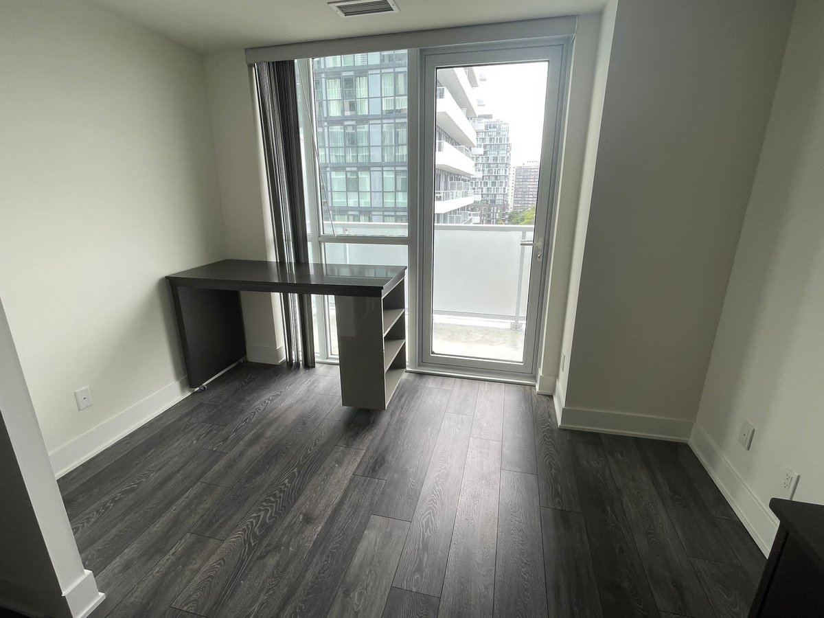188 Fairview Mall Drive - Photo 8
