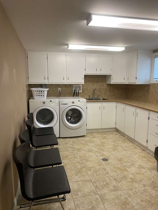 Downsview - Photo 6