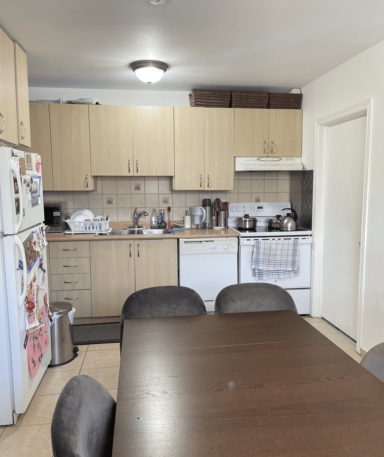 London Green Court - Photo 11