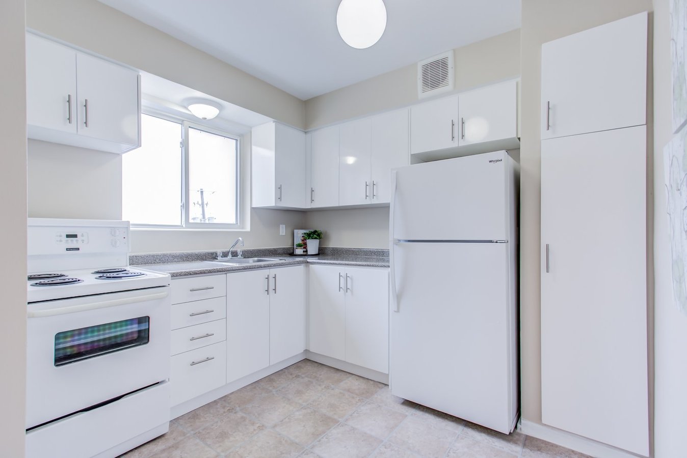 12 Castlegrove Boulevard - Photo 4