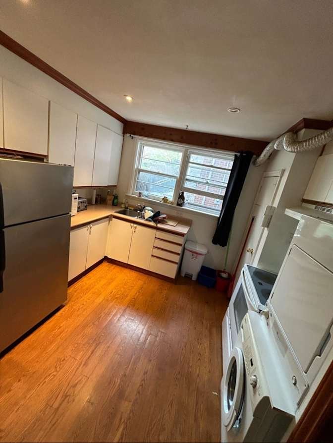 Elmhurst Avenue - Photo 4