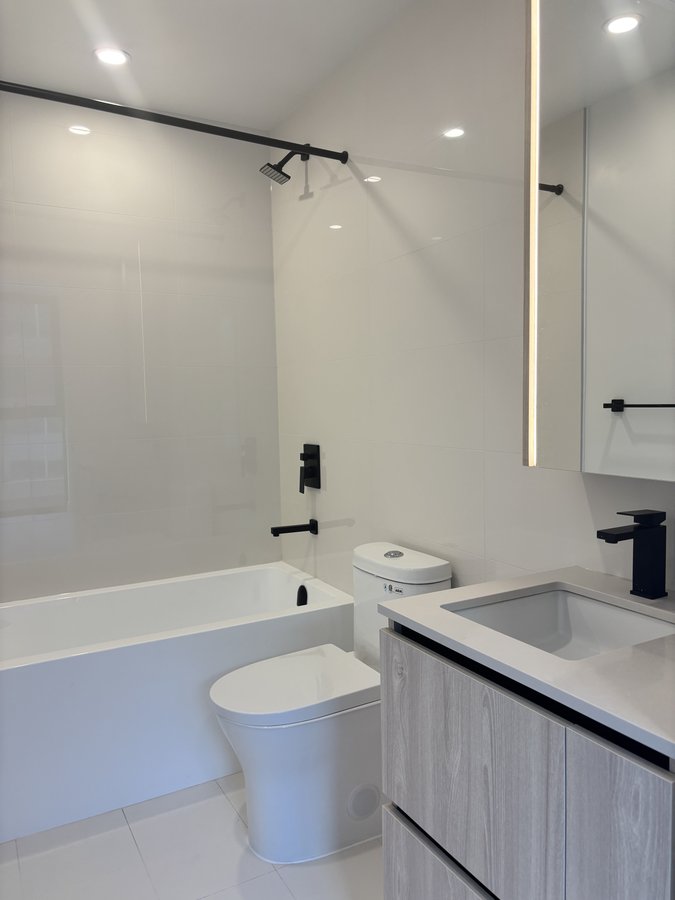 699 Sheppard Avenue East - Photo 7