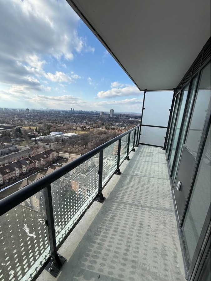 955 Bay Street - Photo 1