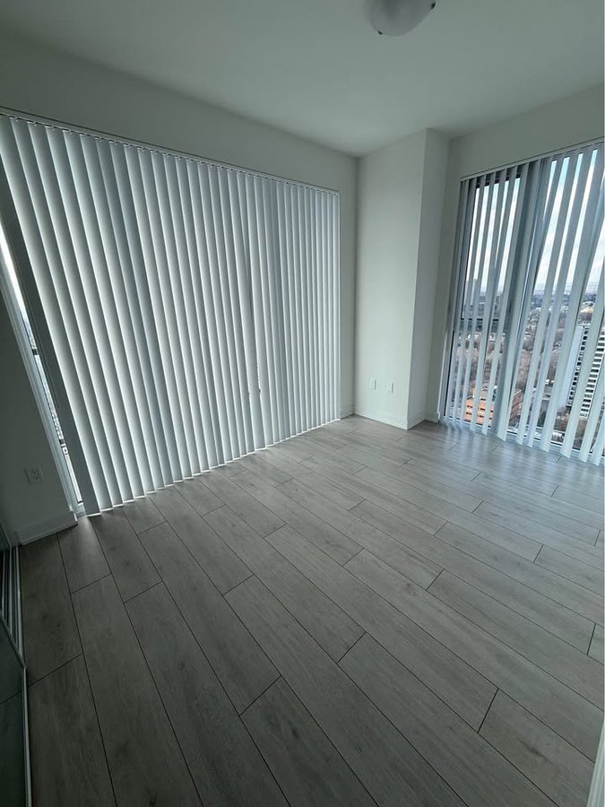 955 Bay Street - Photo 5